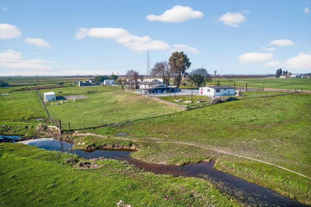 11490 N Arno Rd, Galt, CA 95632