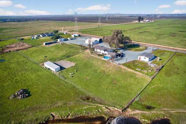 11490 N Arno Rd, Galt, CA 95632