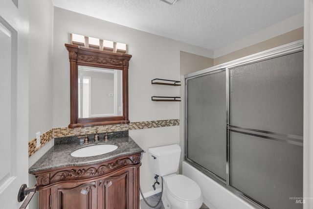 3114 Teepee Ct, Nampa, ID 83686