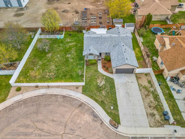 3114 Teepee Ct, Nampa, ID 83686