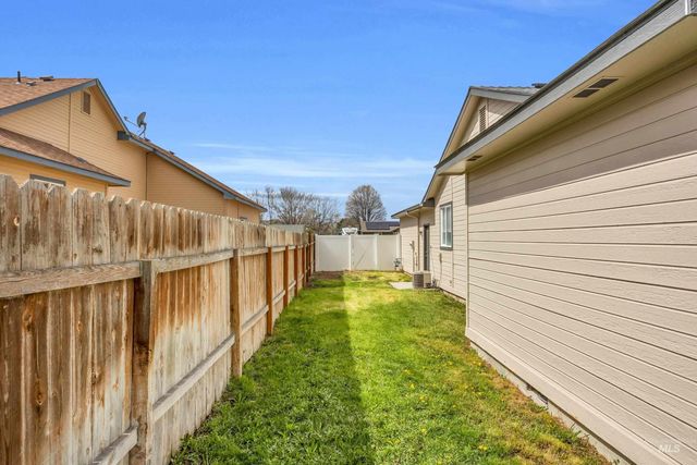 3114 Teepee Ct, Nampa, ID 83686