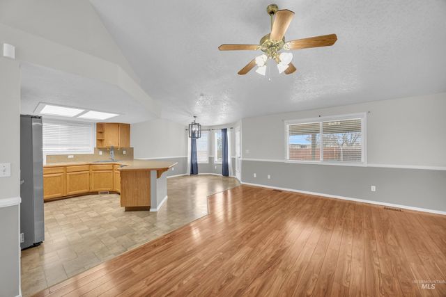 3114 Teepee Ct, Nampa, ID 83686