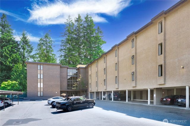 5915 Highway Place #404, Everett, WA 98203