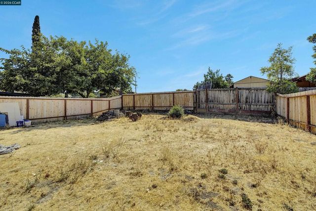 149 Shore Rd, Bay Point, CA 94565