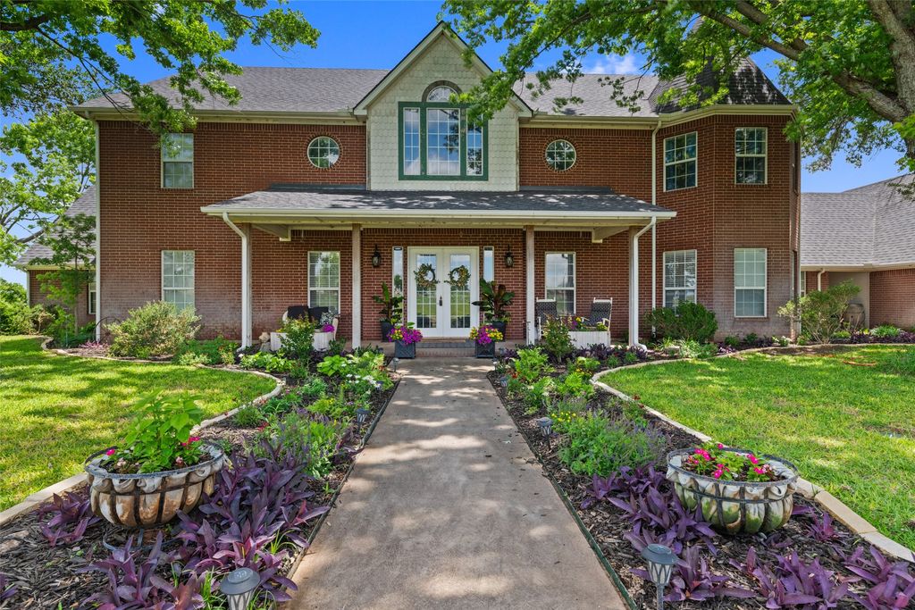 1674 Cuba Road, Bridgeport, TX 76426