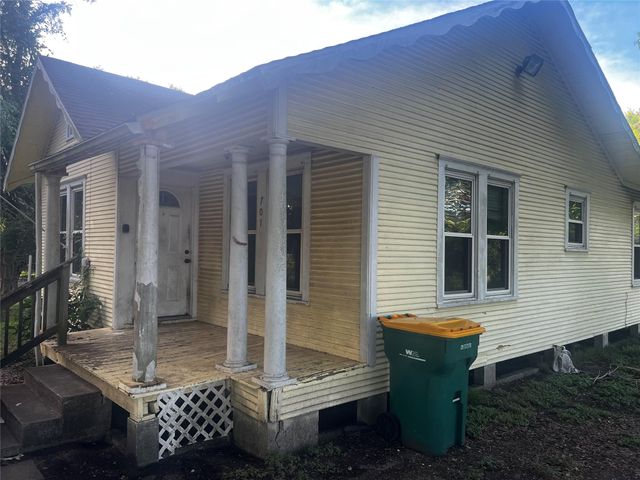 701 Oak Street, La Marque, TX 77568