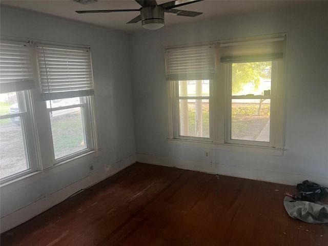 701 Oak Street, La Marque, TX 77568