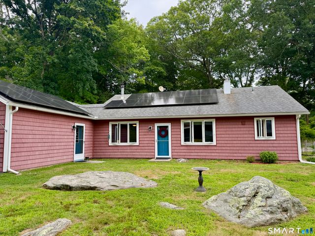 2 Hillcrest Drive, Stonington, CT 06378