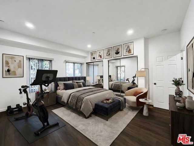 1409 N Hobart Boulevard 101, Los Angeles, CA 90027