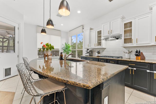 28719 Howards Bull, Boerne, TX 78015