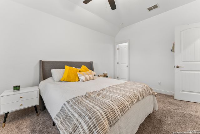 28719 Howards Bull, Boerne, TX 78015