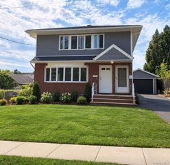 90 Madison, Westbury, NY 11590