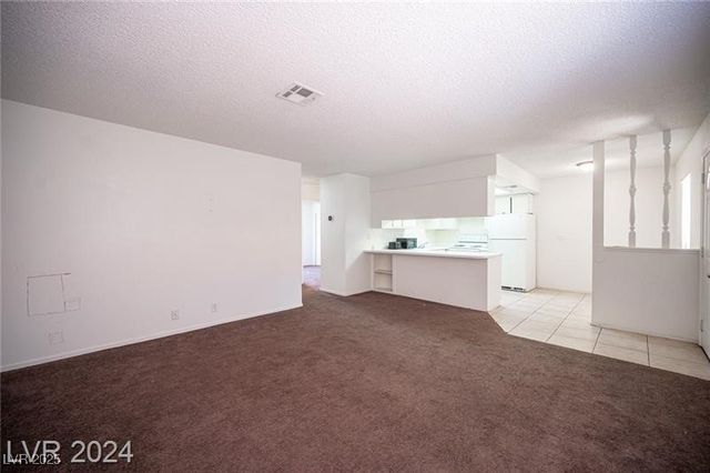 4300 Lamont Street 293, Las Vegas, NV 89115