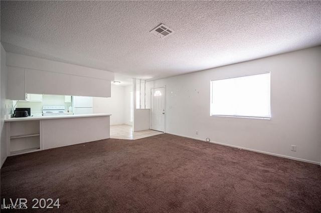 4300 Lamont Street 293, Las Vegas, NV 89115