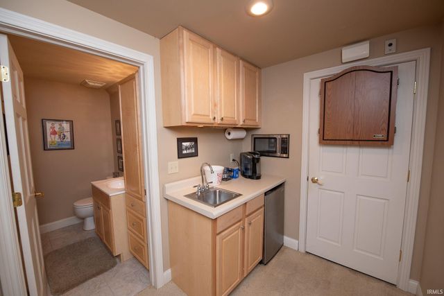 8615 McAfee Lane, Battle Ground, IN 47920