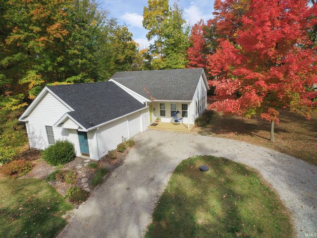 8615 McAfee Lane, Battle Ground, IN 47920