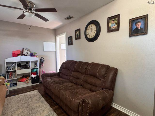 5303 NORTHVIEW DRIVE, Wichita Falls, TX 76306