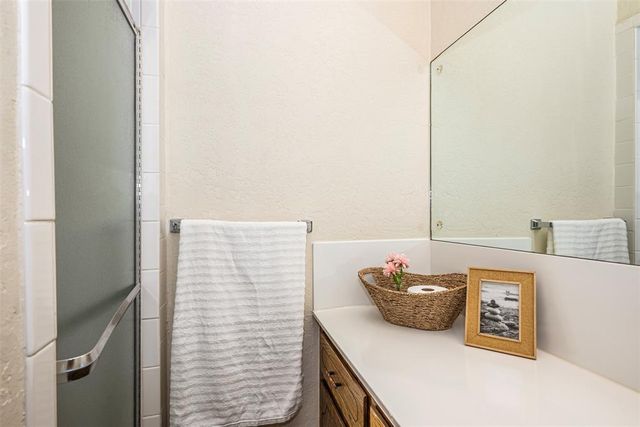 6419 NW Arrowhead Drive, Lawton, OK 73505