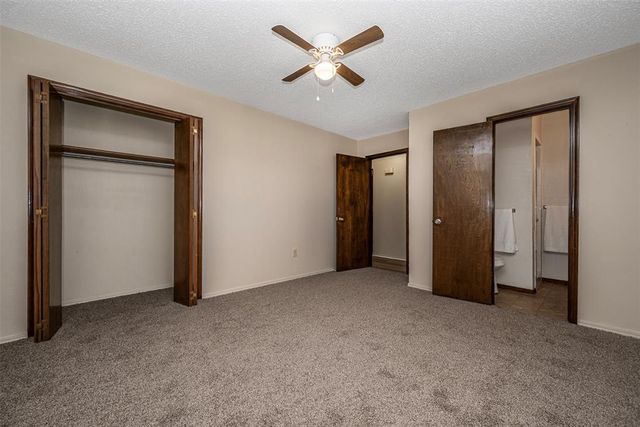 6419 NW Arrowhead Drive, Lawton, OK 73505