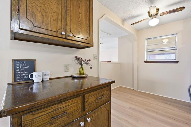 6419 NW Arrowhead Drive, Lawton, OK 73505