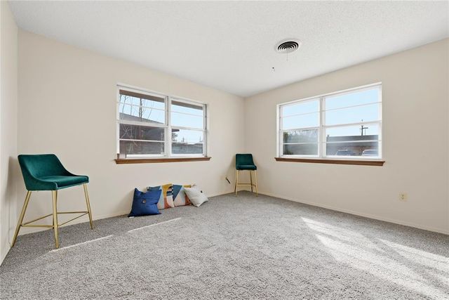 6419 NW Arrowhead Drive, Lawton, OK 73505