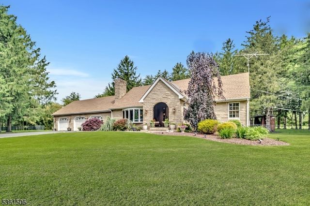 140 Lambertville Hopewell Rd, East Amwell Twp., NJ 08525