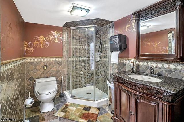 140 Lambertville Hopewell Rd, East Amwell Twp., NJ 08525