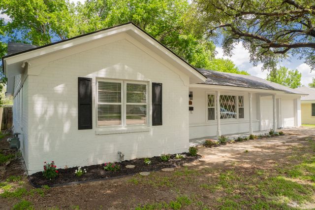 5808 Wales Avenue, Fort Worth, TX 76133