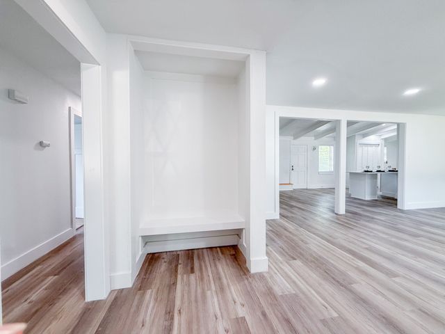5808 Wales Avenue, Fort Worth, TX 76133