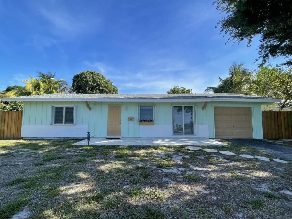 1166 SW 4th Street, Boca Raton, FL 33486