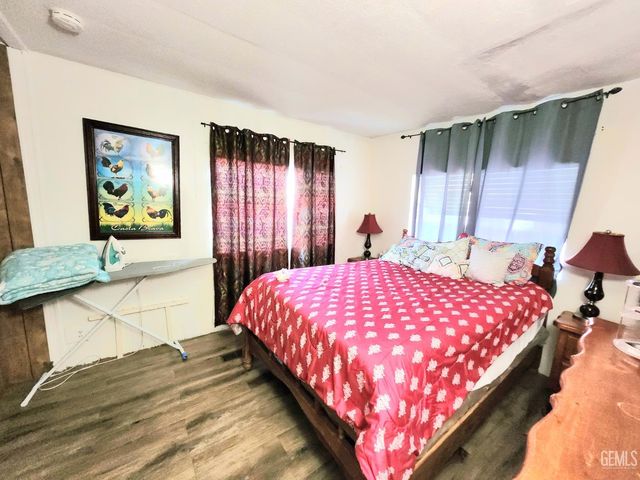 6000 E Brundage Lane 35, Bakersfield, CA 93307