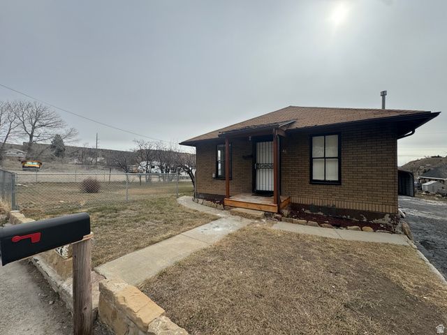 46 E E ST, Helper, UT 84526