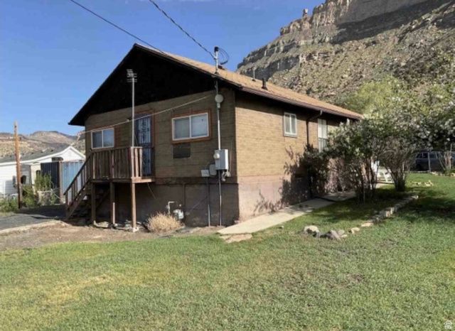 46 E E ST, Helper, UT 84526