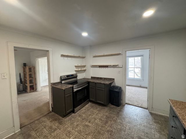 46 E E ST, Helper, UT 84526