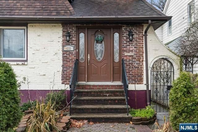 410 Woods Road, Teaneck, NJ 07666