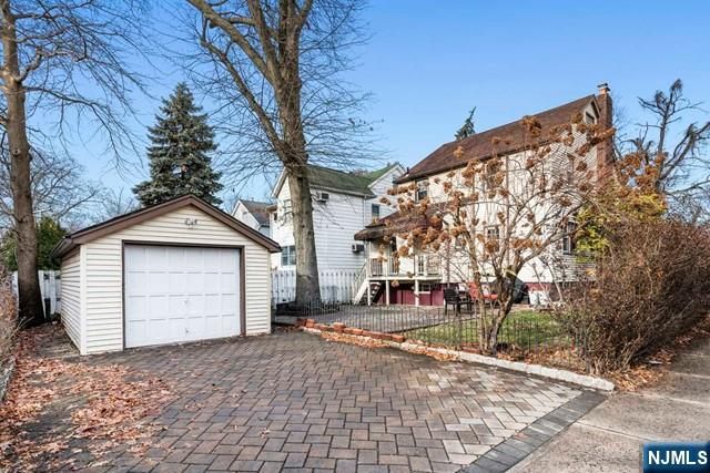 410 Woods Road, Teaneck, NJ 07666