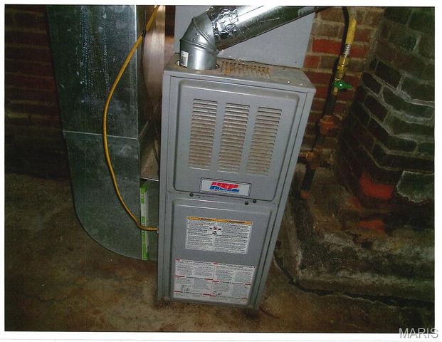 108 S Vine Street, Freeburg, IL 62243