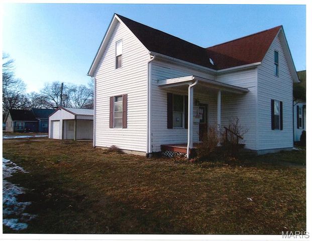 108 S Vine Street, Freeburg, IL 62243