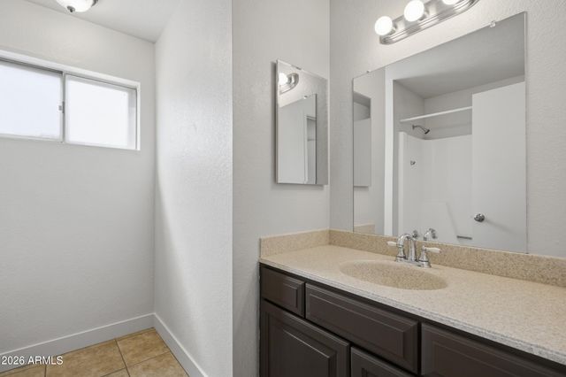 8652 W Heatherbrae Drive, Phoenix, AZ 85037