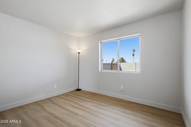 8652 W Heatherbrae Drive, Phoenix, AZ 85037