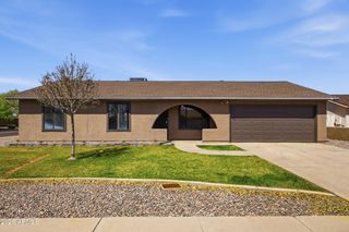 8652 W Heatherbrae Drive, Phoenix, AZ 85037