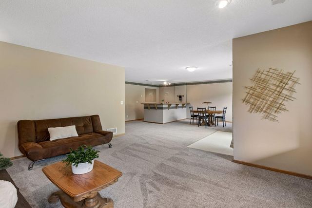 13185 Island View Drive NW, Elk River, MN 55330