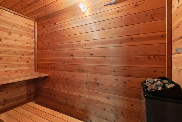 13185 Island View Drive NW, Elk River, MN 55330