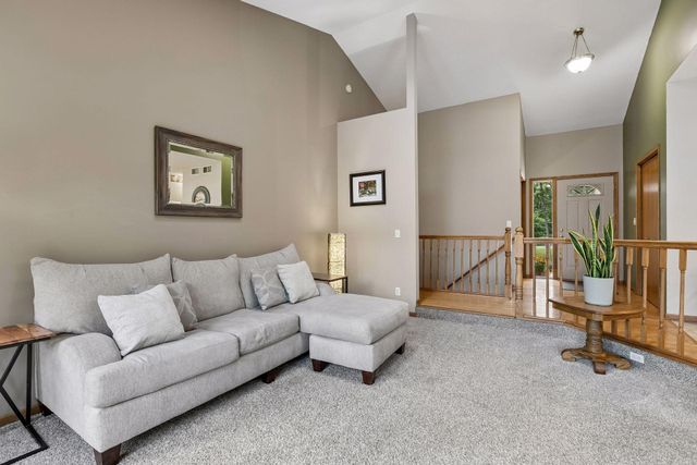13185 Island View Drive NW, Elk River, MN 55330