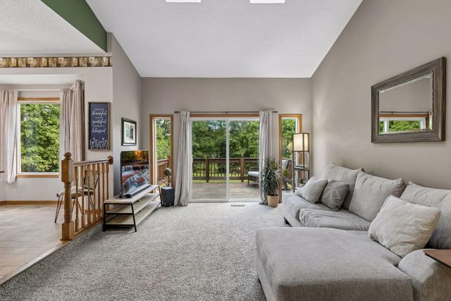13185 Island View Drive NW, Elk River, MN 55330