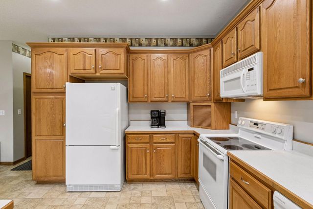 13185 Island View Drive NW, Elk River, MN 55330