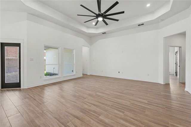 6849 La Salle Dr, Corpus Christi, TX 78414