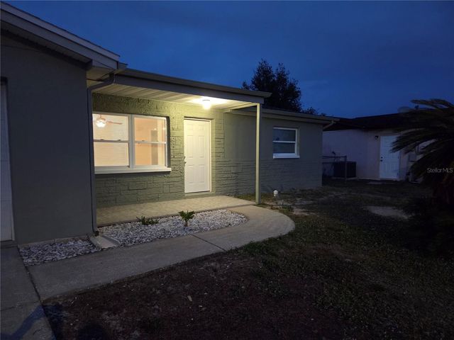 8227 SAYBROOK DRIVE, Port Richey, FL 34668