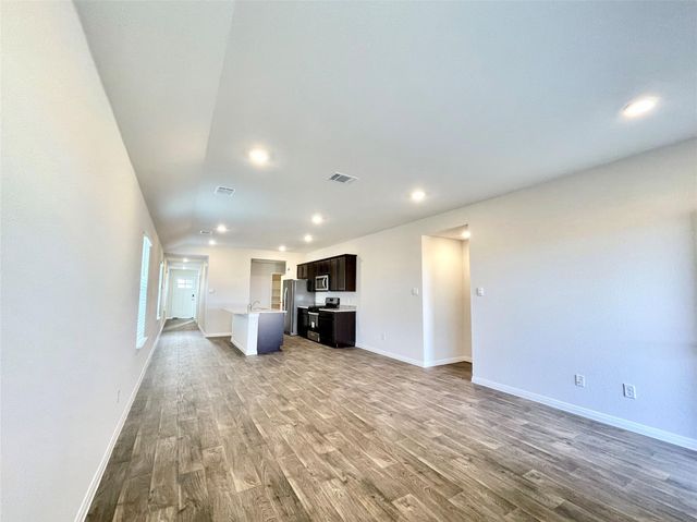 264 Texas Palmetto CIR, Kyle, TX 78640