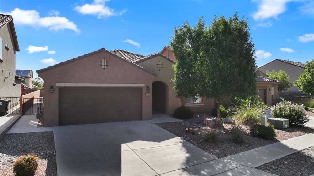 9604 FLINT ROCK Drive NW, Albuquerque, NM 87114